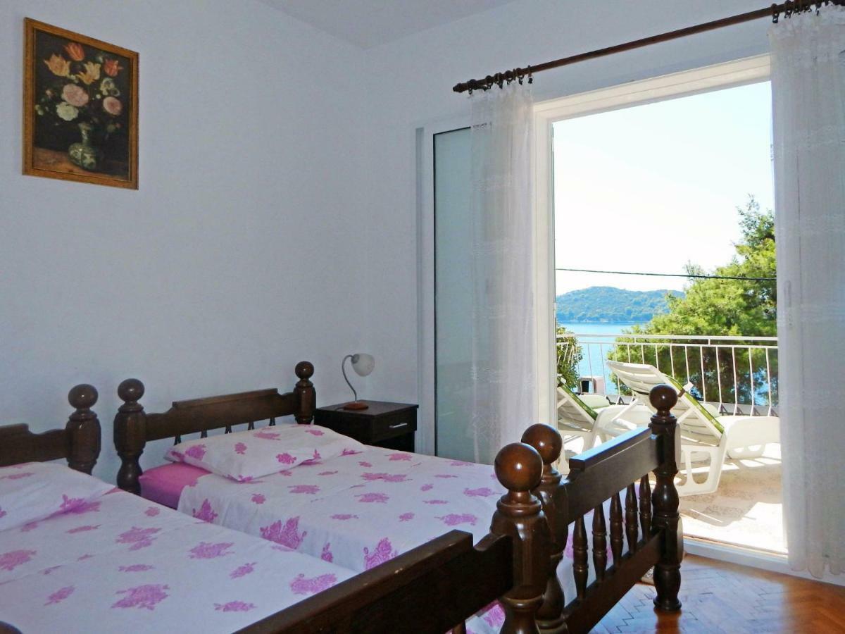 Holiday Home Villa Nada Prizba Luaran gambar